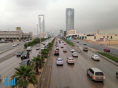 "الأرصاد": أمطار متوسطة وغزيرة على القصيم والرياض والشرقية وحفر الباطن