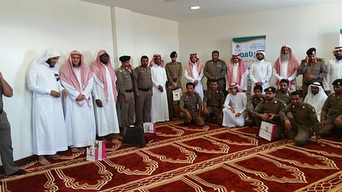 "شرطة الليث" و"نتدبّره" تختتمان برنامج تعليم الفاتحة وقصار السور