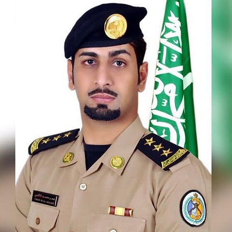 انتشال جثة ستيني سقط من قارب نزهة أثناء ممارسته الصيد بالجبيل