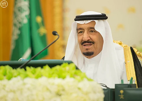 مجلس الوزراء: إضافة 10 ملايين ريال سنوياً للصرف على برامج المقبلين على الزواج