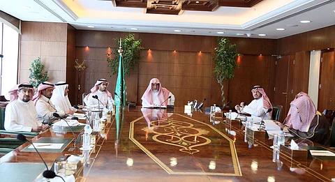آل الشيخ يرأس اجتماعاً حول تطوير "موقع الإسلام" على الإنترنت