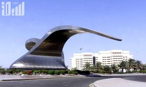 طلاب انتساب جامعة المؤسس: حضرنا ولم يحضر المحاضرون والاختبارات على الأبواب