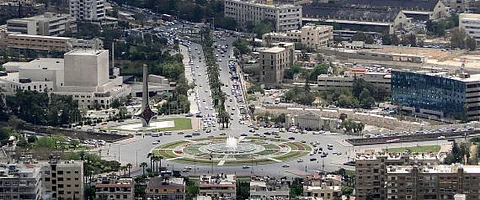 إيران تشدد قبضتها على دمشق بشراء العقارات.. استحوذوا على أراضي المهاجرين