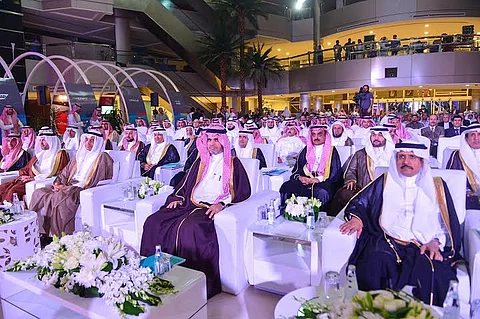 تخريج دفعتين من برنامج الملك سلمان للتعليم من أجل التوظيف