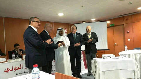 اختتام فعاليات الدورة (31) للجنة الإسلامية للهلال الدولي في تونس