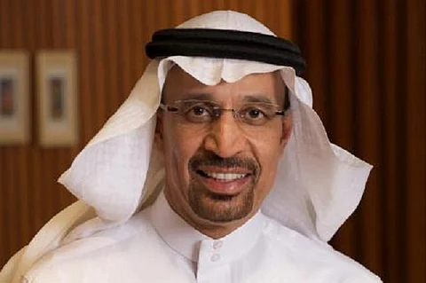 وزير الصحة يستقبل سفيرة محاربي السرطان الطفلة "شريفة" ويشيد بعزيمتها