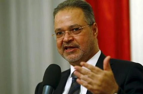 "المخلافي": الحكومة اليمنية ستلتزم بـ "وقف النار" في 10 أبريل