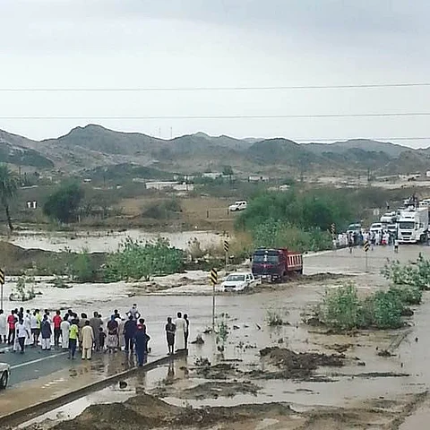 "مدني مكة" ينفي شائعة إطلاق صافرات الإنذار بتربة