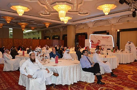 بعدما تضاعف المقبلون.. فحص الزواج يوقف زيجات بالمملكة والسبب أمراض الدم!