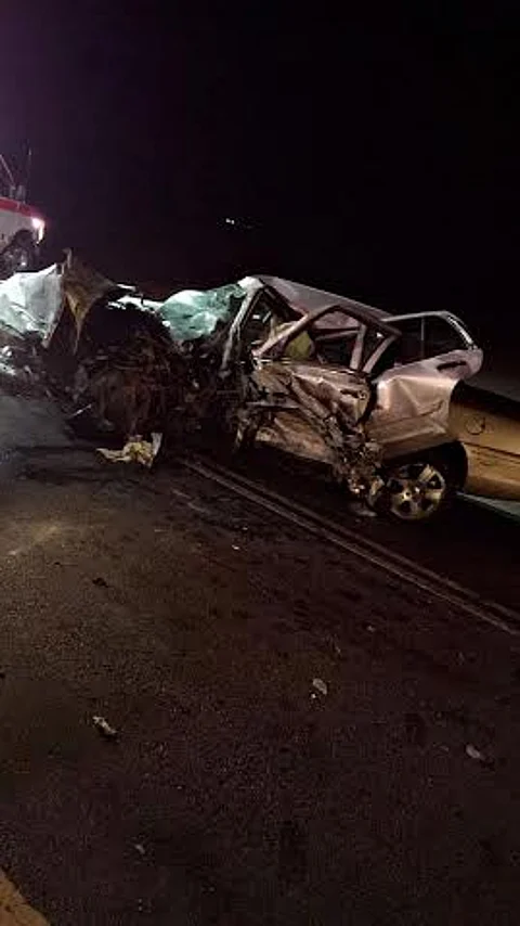 وفاة وإصابة ٩ أشخاص على طريق الساحل القديم