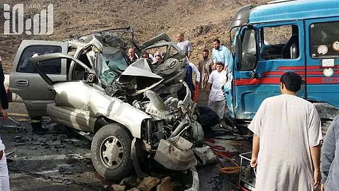 تعرَّف على إحصائية الهلال الأحمر لوفيات وإصابات حوادث طرق عسير لعام 1436
