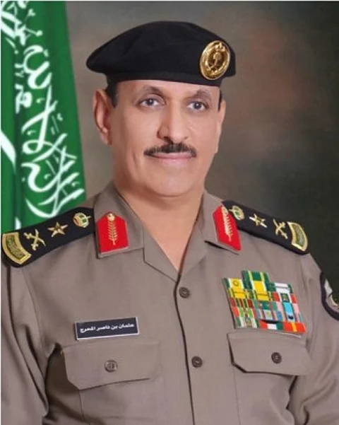 "المحرج" يكرم منسوبي الدوريات الأمنية بالرياض