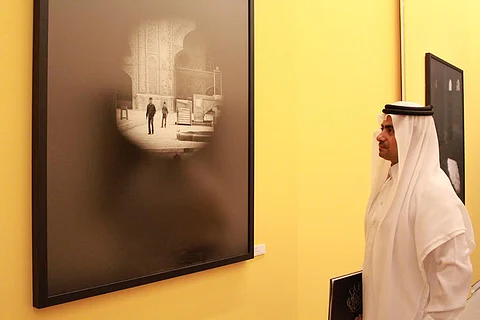 "ريم الفيصل" تستقطب هواة الفن بـ 22 صورة فوتوغرافية بدبي