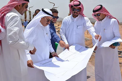 أمين نجران: يجب الالتزام بالخطة الزمنية وتطبيق الجودة في جميع المشاريع
