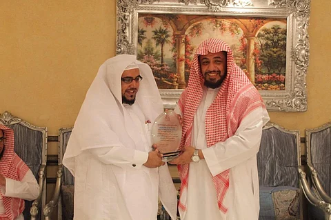 "الحريري": تطبَّق البصمة بأفرع "العدل" لمنع تسيُّب الموظفين أثناء الدوام الرسمي