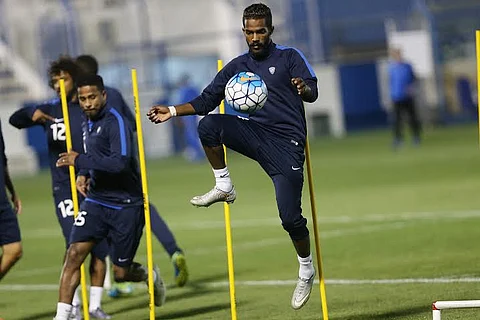 الهلال: دونيس يستبعد الشمراني .. والآسيوي يُشعر الهلال بموعد مباراة "تراكتور"