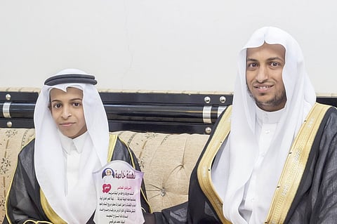 بالصور.. "سبق" في حفل زفاف أصغر عريس بتبوك.. ومدرسته تمنحه "أسبوع عسل"
