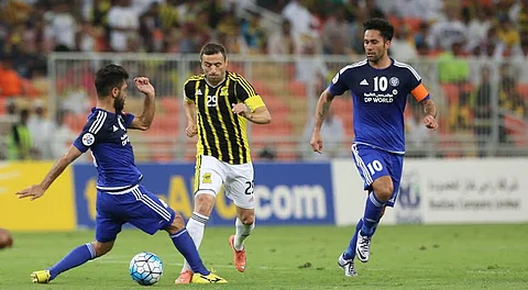 الاتحاد يواصل تعثره الآسيوي ويتعادل مع النصر الإماراتي