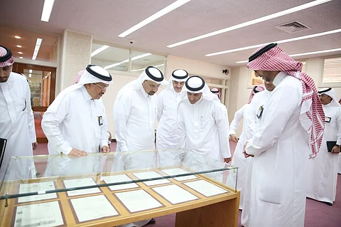 وزير الصحة يبحث مع معهد الإدارة أوجه التعاون في التدريب والبحوث والاستشارات