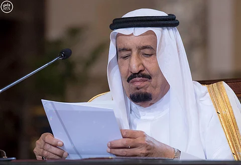 خادم الحرمين يعلن: جسر بري يربط السعودية بمصر.. والسيسي: بإسم الملك سلمان