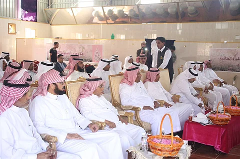 خبراء يكشفون أحدث الأساليب في زراعة وتقنيات ري الورد