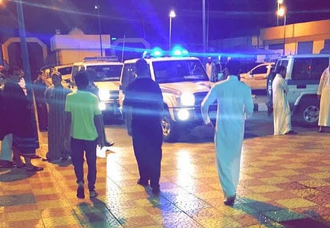 يمني يقتحم طوارئ مستشفى الدرب ويطعن مرافقًا لمريض