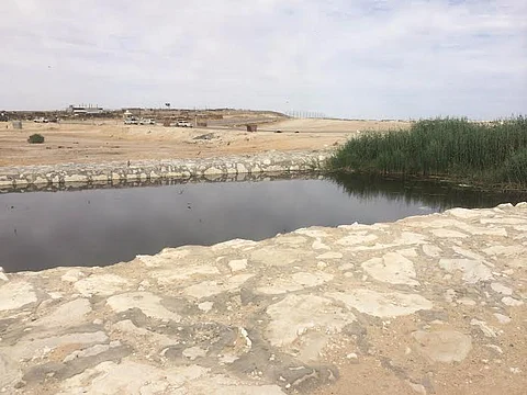 "بحيرة الصرف بالقريات".. الأهالي يحذرّون من كارثة والبلدية: "المياه" هي المسؤولة!