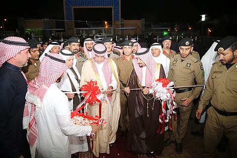 الطائف.. تدشين سجادة زهور وورد بمساحة 2800 م2 بمنتزه الردف