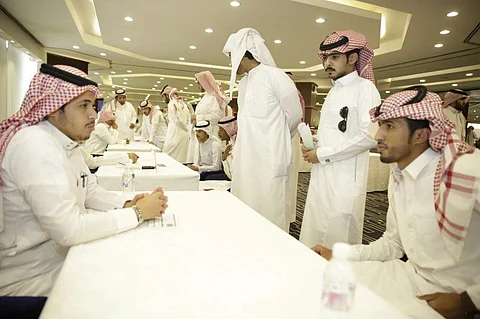 مقابلات وظائف قطاع الاتصالات تستمر.. اليوم في الرياض والجوف