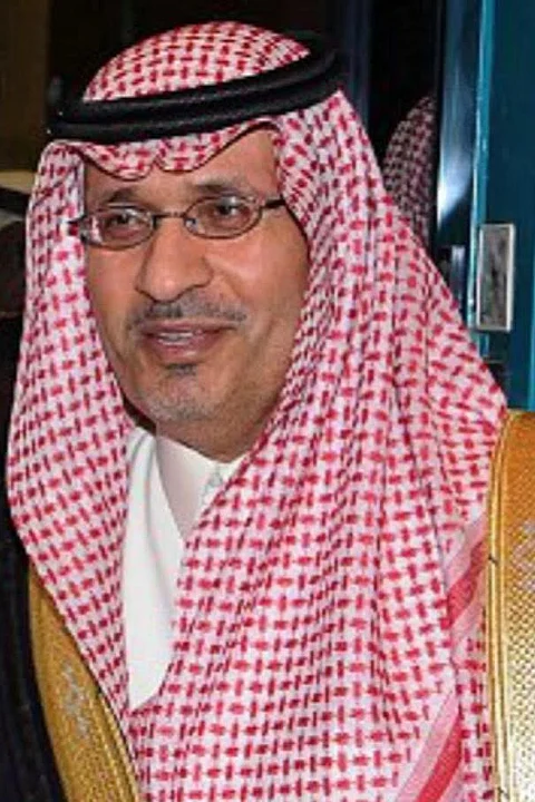 "سيف الإسلام بن سعود" يحاضر عن السير الذاتية والعمل الروائي