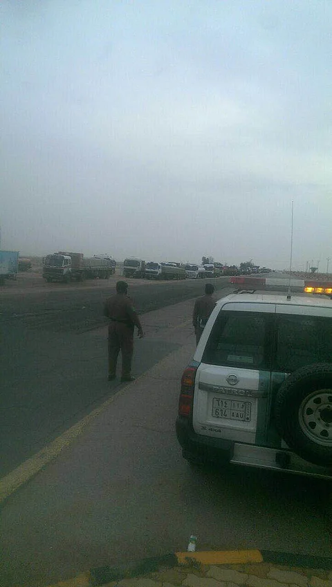 مرور الدوادمي يمنع دخول الشاحنات وقت الذروة الصباحية