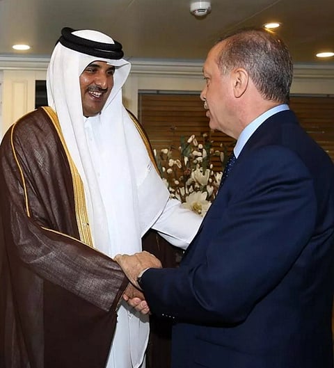 بالصور.. "أردوغان" يستقبل زعماء الدول الإسلامية على متن يخت "سافارونا" العريق
