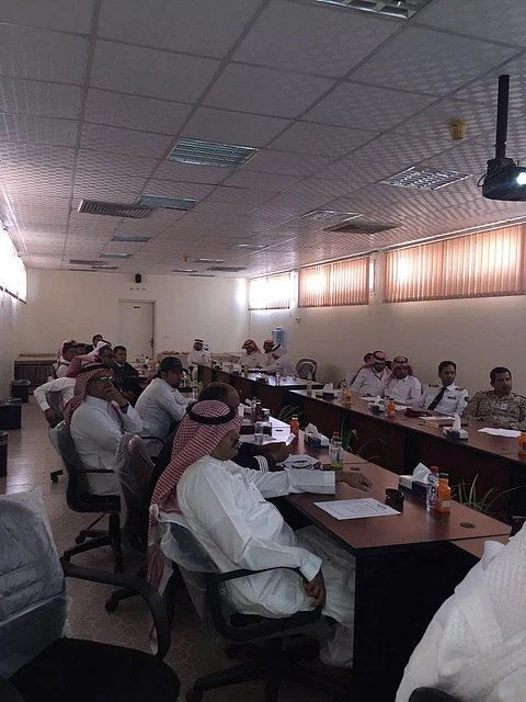 مطار الطائف يدرب موظفيه على "التسهيلات" للمسافرين