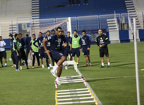 الهلال يطير لـ"الدوحة" غدًا .. والإصابة تُبعد "ألميدا"