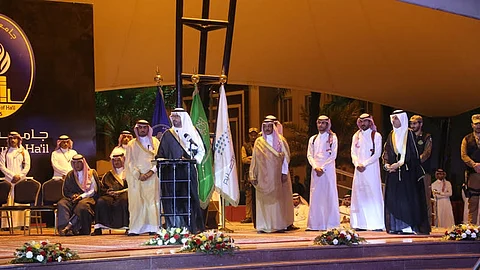 أمير حائل: السعودية تشهد نقلة كبيرة لا يبقى بها إلا المتميز