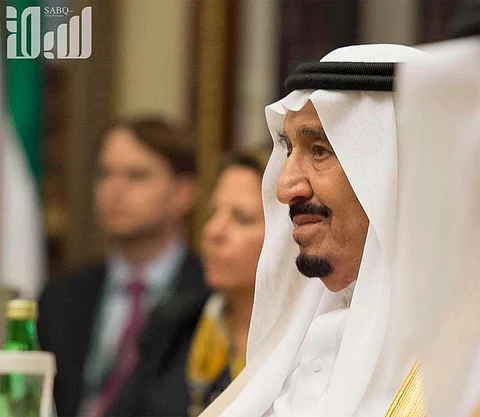 خادم الحرمين: دول مجلس التعاون الخليجي ملتزمة بتطوير العلاقات التاريخية مع الولايات المتحدة