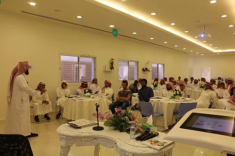 "إصلاح" يحتضن 90 شابًا وفتاة بدؤوا حياتهم الزوجية بدورات تدريبية