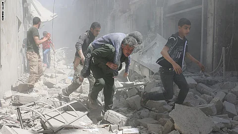مصدر مسؤول بـ"الخارجية": السعودية تدين وتشجب بشدة غارات الأسد على حلب