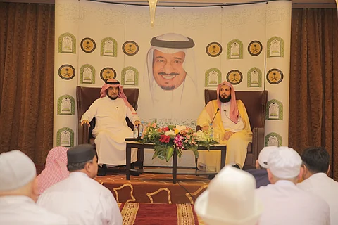 "آل طالب" لضيوف الملك: نحتضن كل المسلمين على اختلاف مذاهبهم