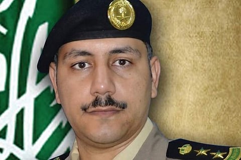 شرطة الشرقية تقبض على الشاب الصاعد حافلة بنات والمتهجم على سائقها بالجبيل