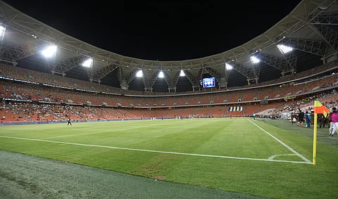 بالصور .. حضور ضعيف في كلاسيكو الاتحاد والنصر