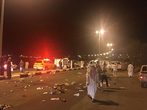 وفاة مواطن دهسًا وآخر بانقلاب سيارة بحادثين بـ"بشائر عسير"