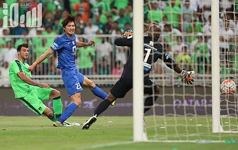 الأهلي يسعى لإفساد مفاجأة الفتح في ليلة تتويجه بلقب دوري جميل