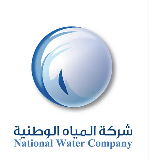 شركة المياه الوطنية: سيطرنا على انكسار خط المياه في طريق خريص