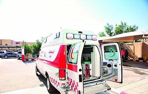 انقلاب ميكروباص بجدة يُصيب 14 شخصاً.. حالة أحدهم خطرة