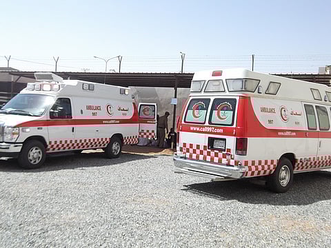 مصرع وإصابة ٧ إثر ارتطام ثلاثي على مدخل حفر الباطن الشمالي