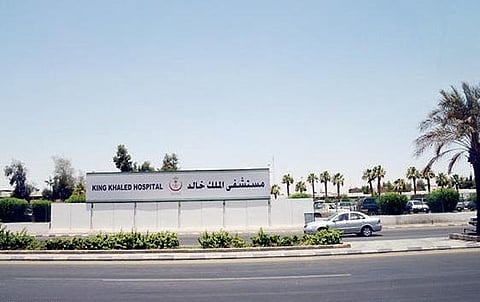 بعد مغادر الأمريكي والأخصائية.. مستشفى حائل بلا "مخ" أو "سمعيات"