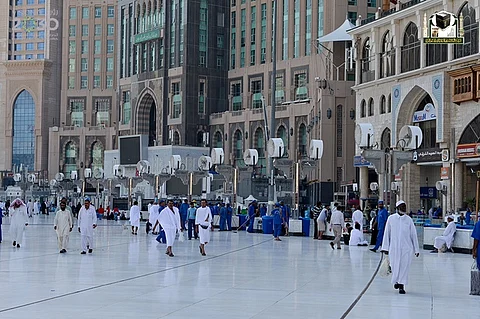 بأكثر من 200 موظف.. ساحات المسجد الحرام تستعد لاستقبال موسم رمضان