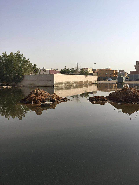 المياه الجوفية تهدِّد سكان أبحر الجنوبي بجدة بكارثة بيئية