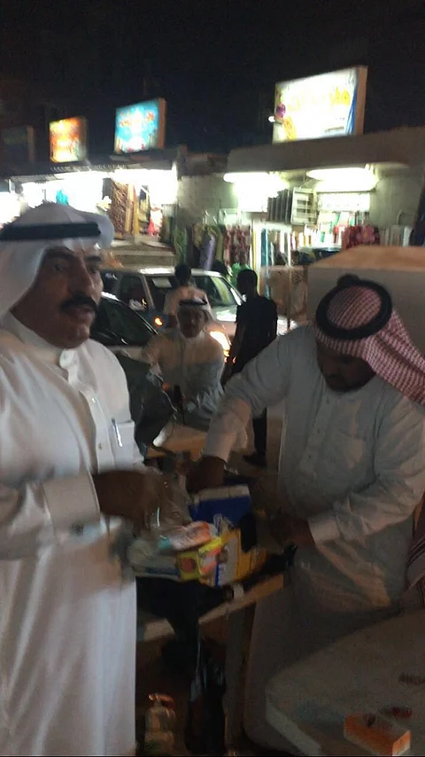 "حكيم الأعشاب" تصادر 11 ألف عبوة وكريمات وأقراصًا جنسية بحوش بكر في مكة